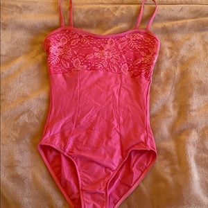 PINK WEAR MOI BALLET LEOTARD W/ LACE SIZE: SMALL